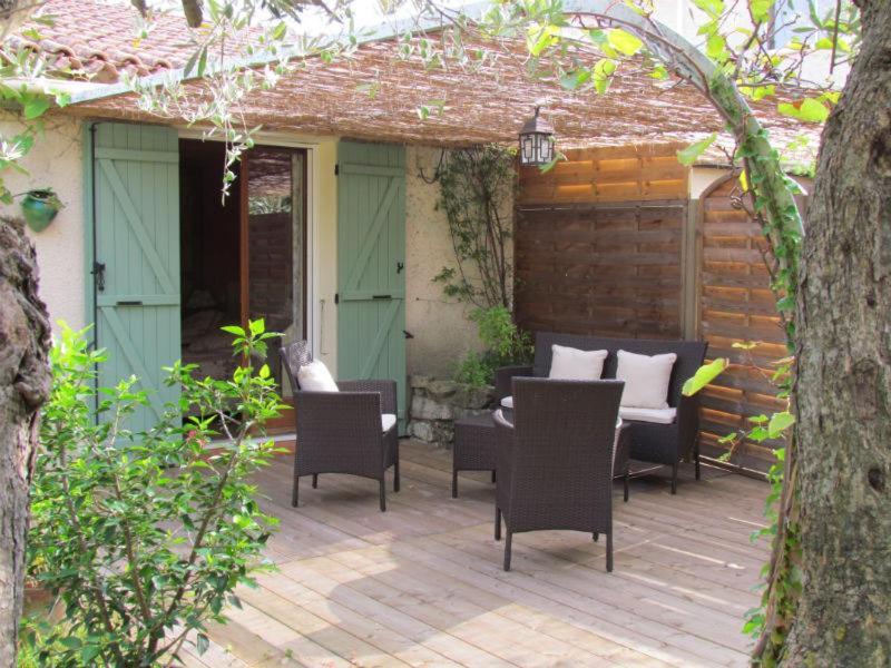 Gite Des Oliviers La Roque-sur-Cèze Exteriör bild